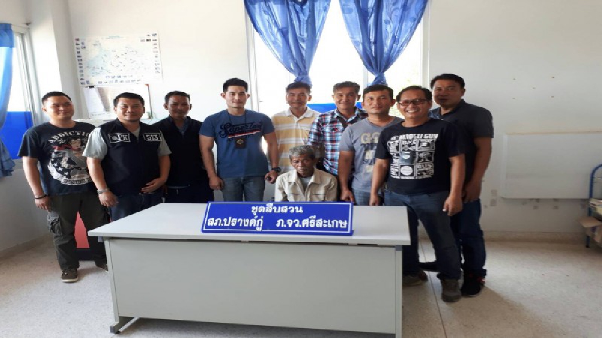 รวบแล้ว!! เฒ่า 61 ปีฆ่าเมียลูกจ้างสวนผลไม้ที่จันทบุรี รับสารภาพสิ้นไส้ เหตุเกิดจากดื่มเหล้าเมาแล้วถูกด่าว่าพ่อแม่ (มีคลิป)