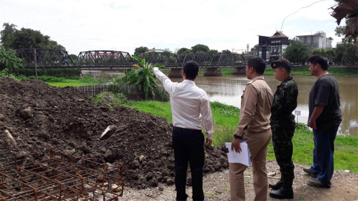 ชาวบ้านร้องเจ้าท่าตรวจสอบ กรณีโครงการบ้านโบราณเชียงใหม่ รุกน้ำแม่ปิง ขนดินถมไม่สนสายตาชาวบ้าน (มีคลิป)