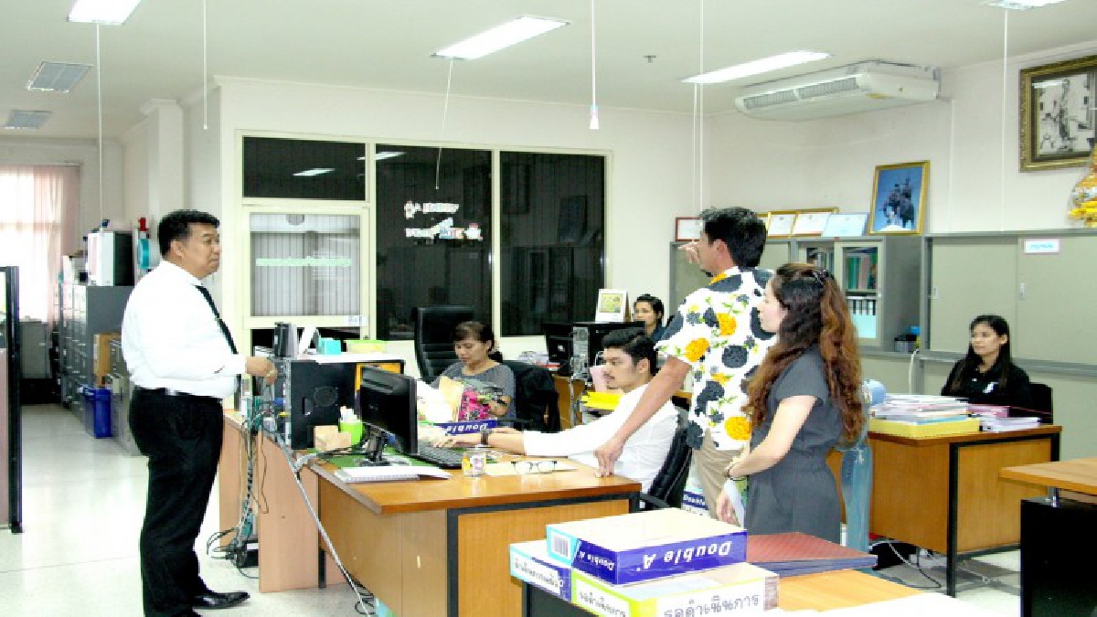 ร่วมใจ..ช่วยกันประหยัด!! พลังงานนครปฐมขานรับนโยบาย "ลดใช้พลังงาน" เพื่อจะช่วยลดค่าใช้จ่าย และนำพลังงานทดแทนมาใช้ให้เพิ่มมากขึ้น!