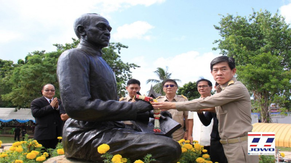 ระยอง!! ประกอบพิธีบวงสรวงดวงวิญญาณสุนทรภู่เนื่องในวันเกิดครบ 231 ปี และเพื่อส่งเสริมเยาวชนให้มีความตระหนักถึงผลงานของสุนทรภู่(มีคลิป)