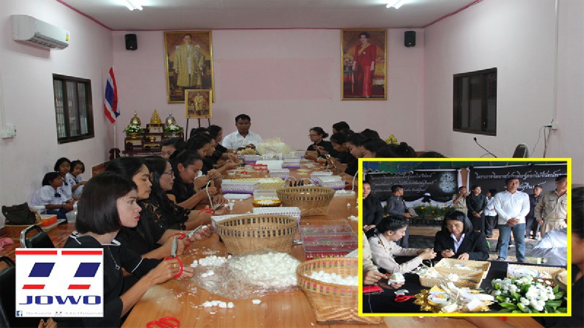 สุรินทร์ - จิตอาสาประดิษฐ์ดอกไม้จันทน์ หวัดถวายพระเพลิงพระบรมศพในหลวงรัชกาลที่ 9 (มีคลิป)