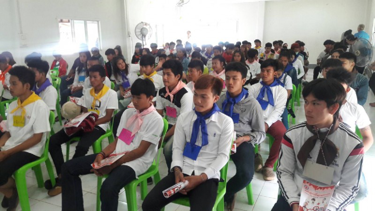 หนองคาย!! โครงการอาสายุวกาชาดนอกโรงเรียน หลักสูตรพื้นฐานยุวกาชาด เพื่อใช้ในการพัฒนาตนเอง และธำรงไว้ซึ่งเอกลักษณ์ทางวัฒนธรรมของชาติ (มีคลิป)