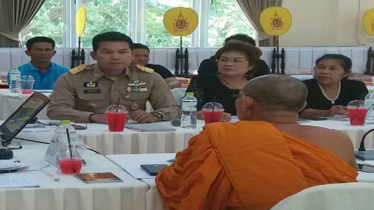 ลพบุรี!!! โครงการ เปิดวัดวันวันอาทิตย์ สร้างเสริมสังคมสุขภาวะ (มีคลิป)