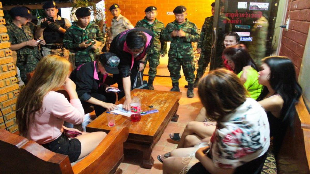 ตัดบัวยังเหลือใย!? การค้าประเวณี ในเชียงใหม่ยังน่าห่วง พบเด็กอายุน้อยลงเข้าสู่กระบวนการ เผยใช้สื่อออนไลน์ เป็นเครื่องมือพูดคุยนัดหมาย