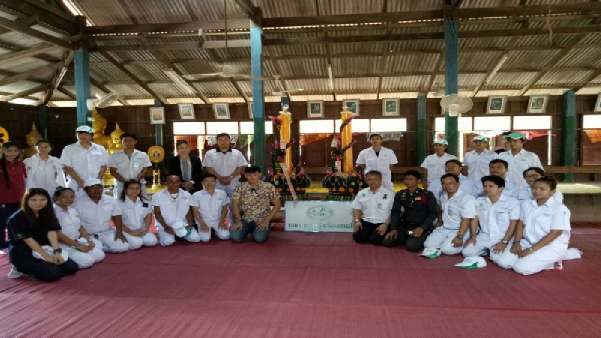 กราบสาธุ!! กลุ่มโรงงานอุตสาหกรรม 304 เริ่มแห่เทียนจำนำเข้าพรรษา ขบวนแห่หนุ่มสาวโรงงานคึกคัก(ชมคลิป)