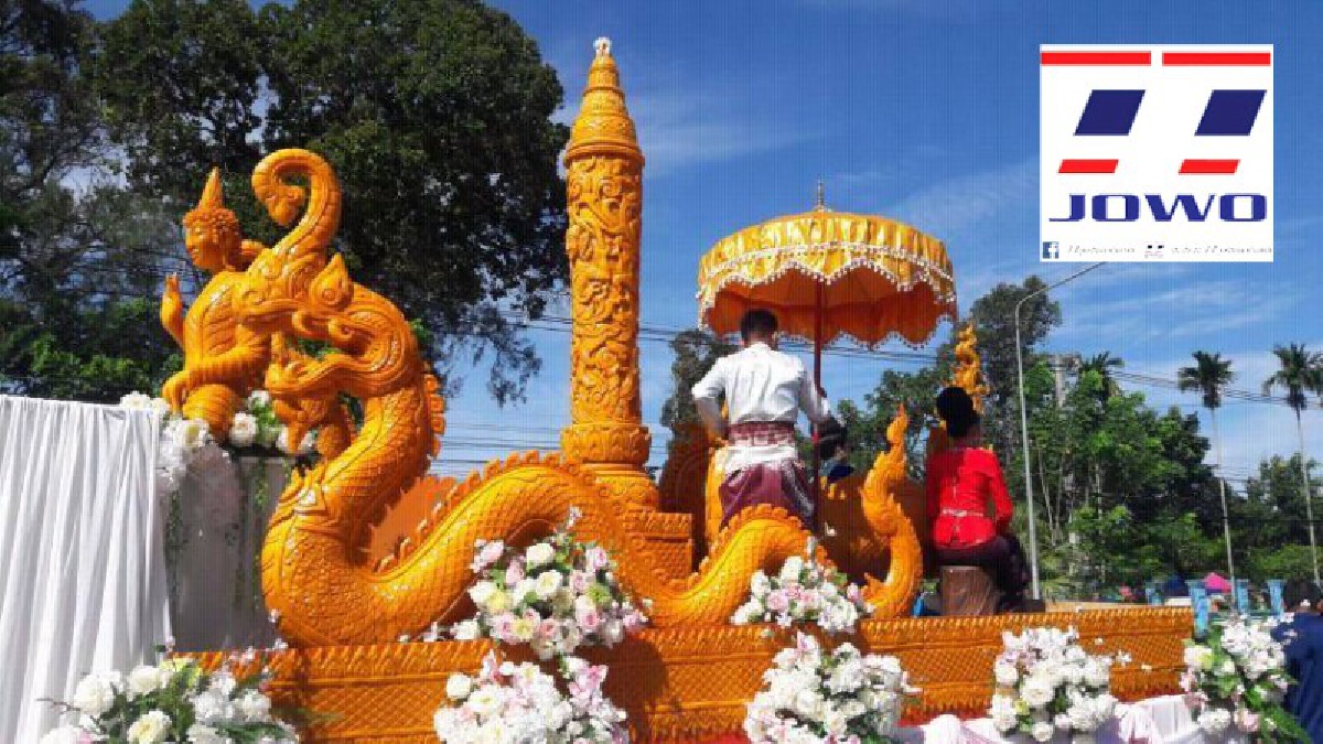 สุดยิ่งใหญ่อลังการ!! งานประเพณีแห่เทียนพรรษาเชื่อมสัมพันธไมตรี ไทย-กัมพูชา และงานวันอาสาฬหบูชาอาเซียน ท่ามกลางผู้เข้าร่วมกว่า 3,000 คน(คลิป)