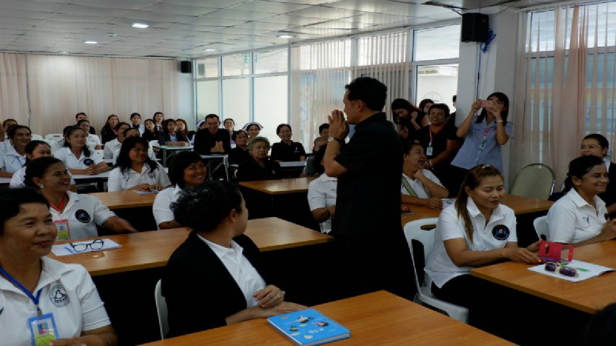 กาชาดนครศรีธรรมราช!! จัดโครงการฝึกอบรมพัฒนาทีมงานในการดูแลผู้ป่วยติดเตียง ให้ได้รับการดูแลอย่างถูกต้อง และมีประสิทธิภาพ