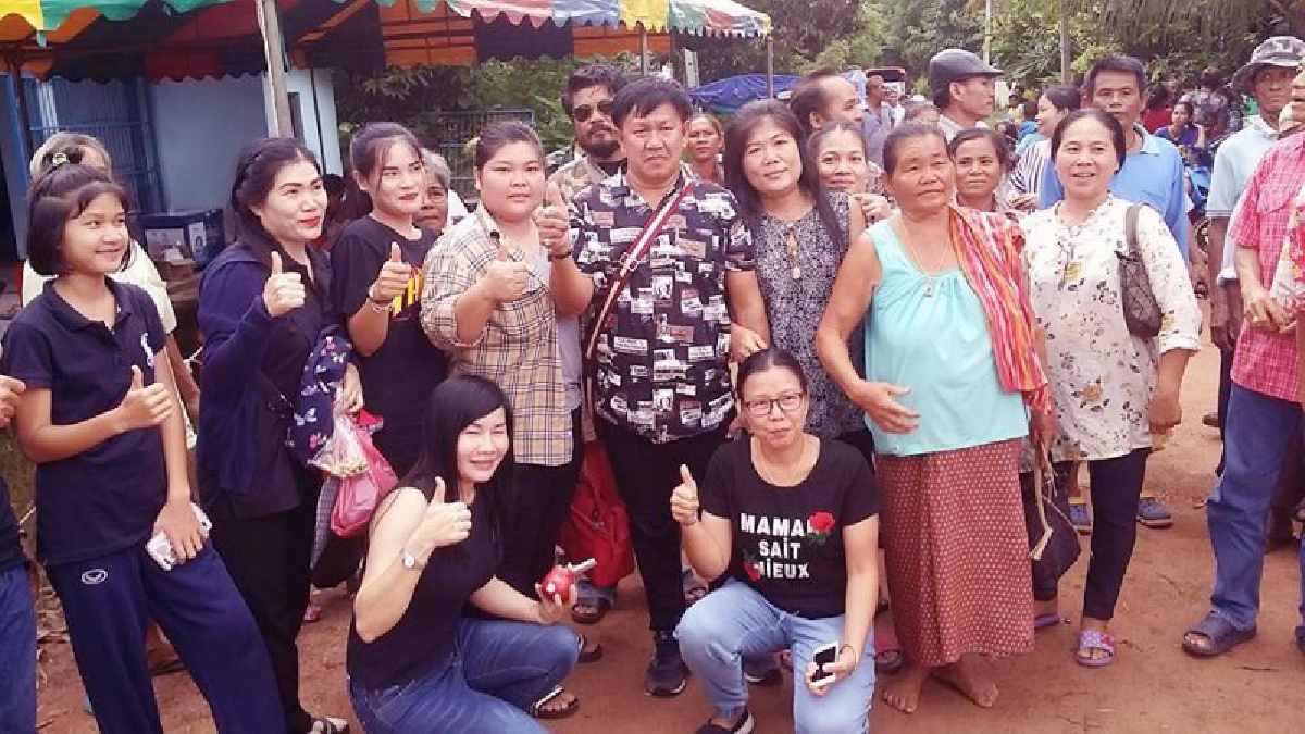ปลดแล้ว!! ชาวบ้านเฮลั่น หลังลงประชามติ ถอดถอนผู้ใหญ่บ้านสระแก้วสำเร็จ ตามพรบ.ปกครองท้องถิ่น 2551 ด้วยคะแนนเสียง 471 คน (มีคลิป)