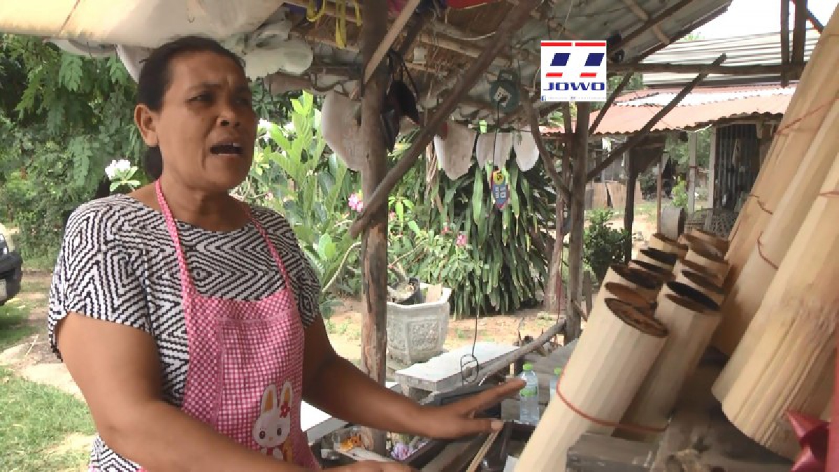 สักบั้งไหมจ๊ะ!! ข้าวหลามบ้านท่าศิลา ของฝากขึ้นชื่อ อาชีพเสริมทำเงิน สร้างรายได้หลักหมื่น ของบ้านท่าศิลา อ.ท่าตูม จ.สุรินทร์ (ชมคลิป)