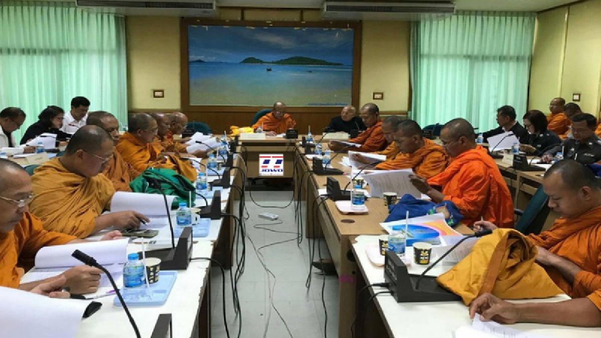 หมู่บ้านรักษาศีล5!! คณะสงฆ์ชุมพร เดินหน้า ”หมู่บ้านรักษาศีล5” ยึดหลักธรรมคำสอน สร้างความปรองดองสมานฉันท์ ลดความขัดแย้งในสังคม (มีคลิป)