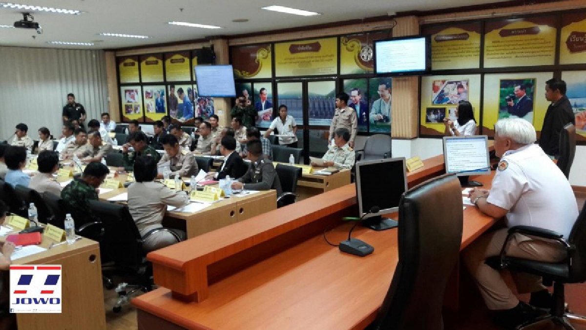 หนองคาย!! การประชุมคณะกรรมการป้องกัน และแก้ไขปัญหา เตรียมรับมืออุทกภัย วาตภัย และดินถล่ม ประจำปี 2560 (มีคลิป)
