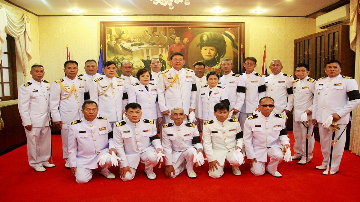 วันแห่งเกียรติยศ!! ฐานทัพเรือสัตหีบประดับยศนายทหารสัญญาบัตร 13 นาย (มีคลิป)