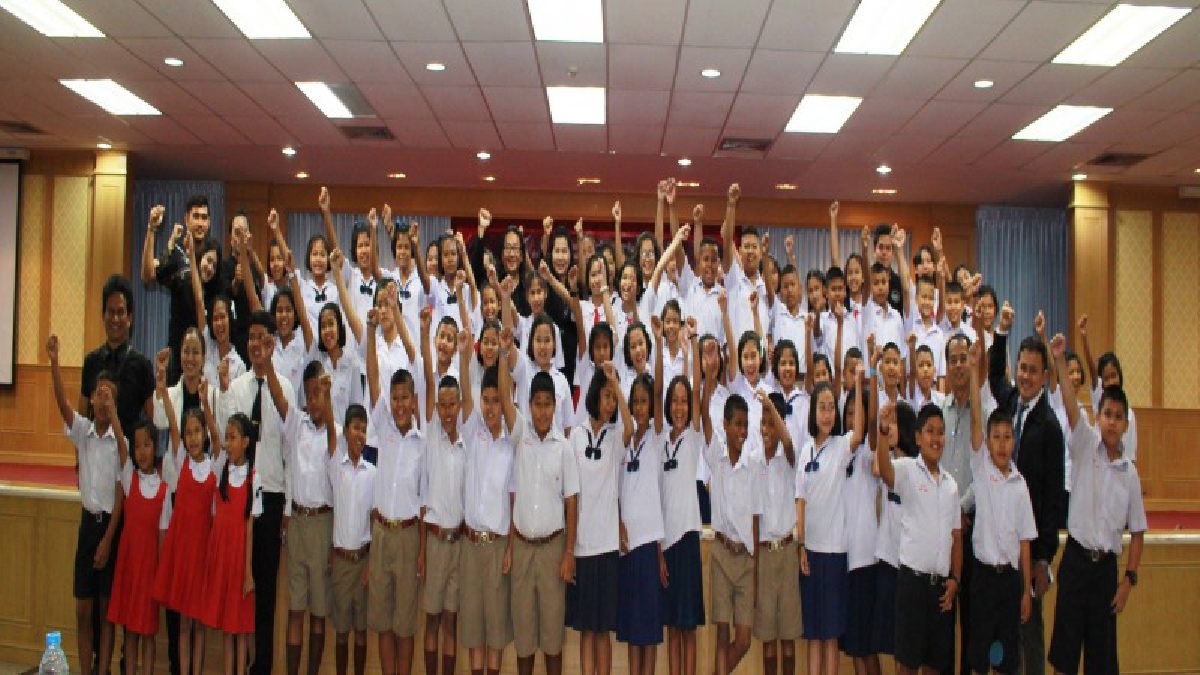 นครศรีธรรมราช - โรงเรียนบ้านทวดทองคว้ารางวัลชนะเลิศ!! การประกวดขับร้องเพลงหมู่เพลงคำขวัญประจำจังหวัด ระดับประถมศึกษา