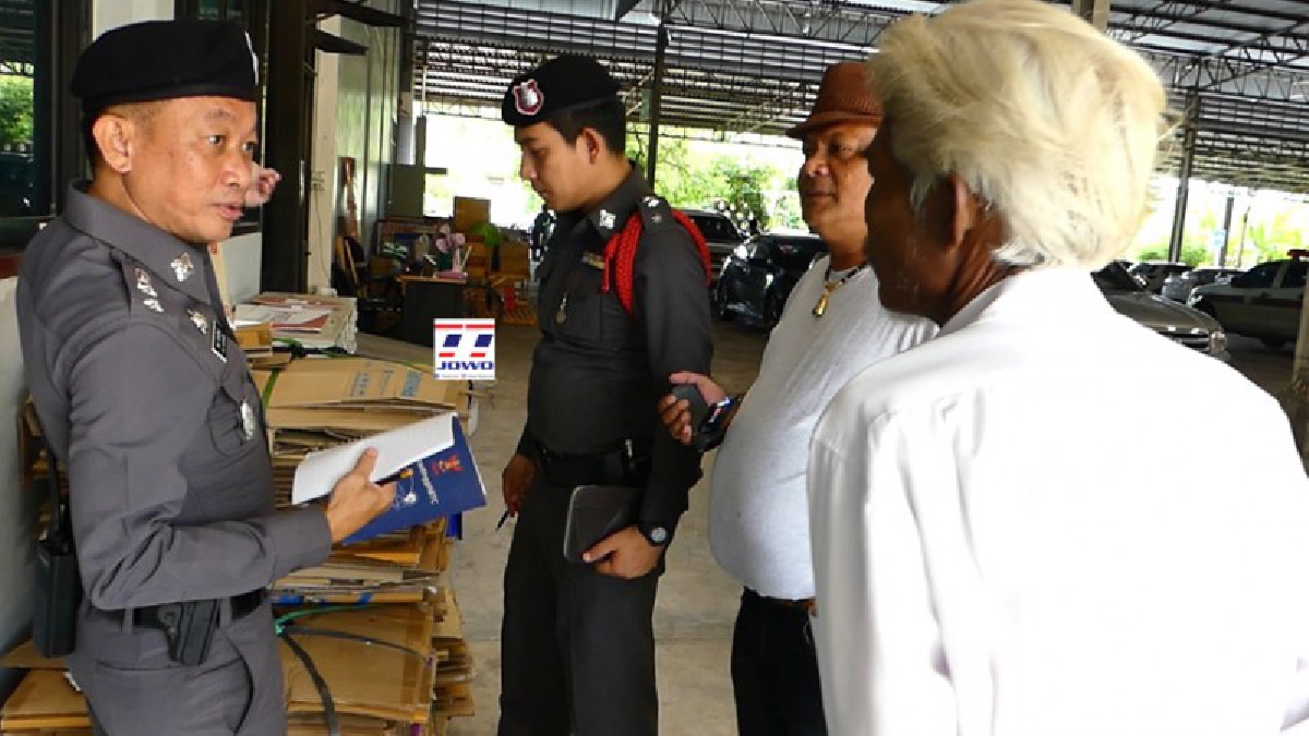 ตีนแมวบุกงัดเซฟร้านวัสดุก่อสร้างและอุปกรณ์ตกแต่งบ้านชื่อดังเมืองชุมพร กลางดึก หลบหนีลอยนวล (มีคลิป)