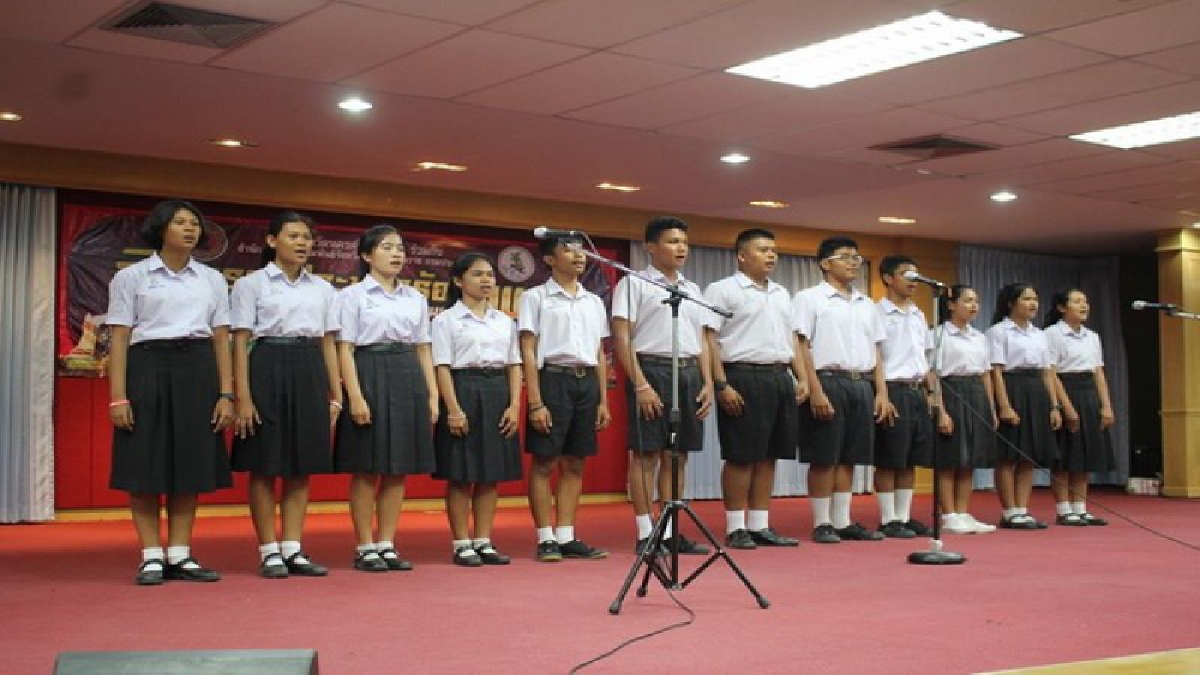ปรบมือรัวๆ!! นักเรียนโรงเรียนกัลยาณี โชว์พลังเสียง คว้ารางวัลชนะเลิศ การประกวดขับร้องเพลงหมู่เพลงคำขวัญประจำจังหวัด (มีคลิป)