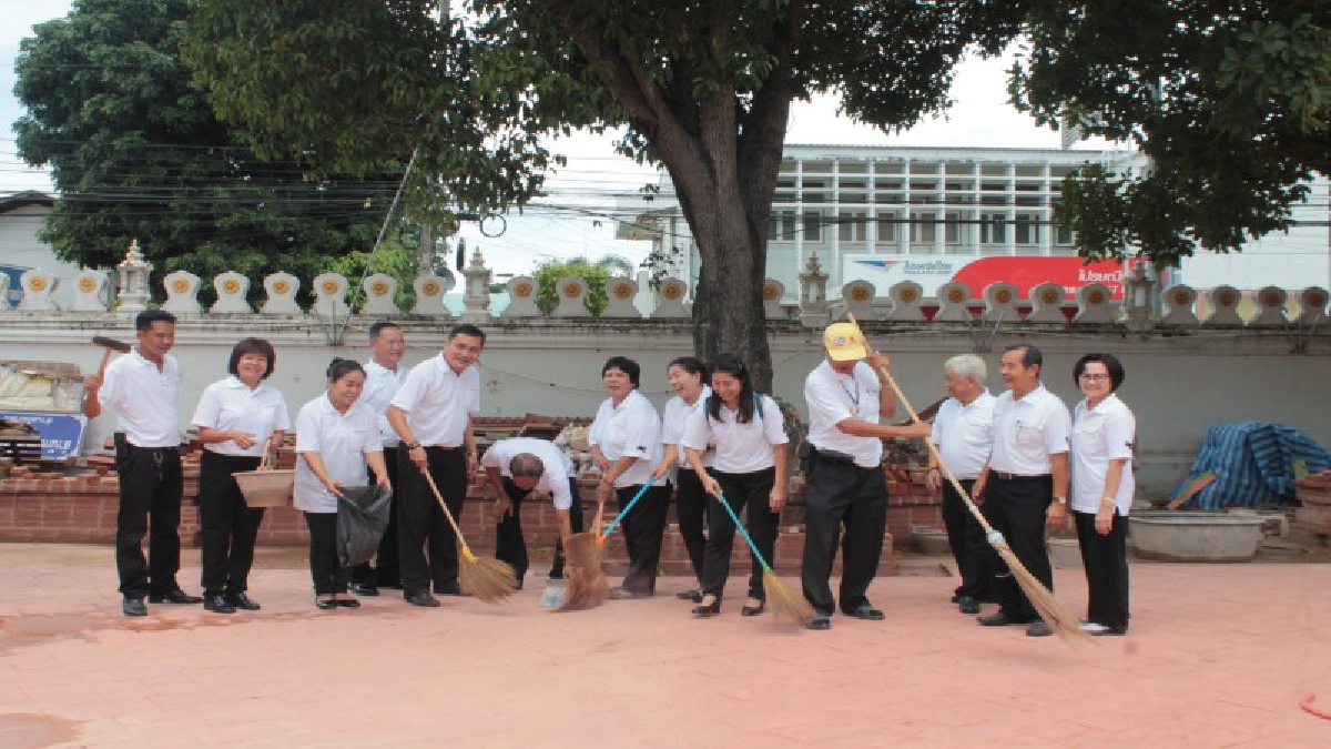 ชมรมคนรักในหลวง จ.แพร่ จัดพิธีลงนามถวายพระพรชัยมงคลและเฉลิมพระชนมพรรษา สมเด็จพระเจ้าอยู่หัวมหาวชิราลงกรณ บดินทรเทพวรางกูร (ชมคลิป)