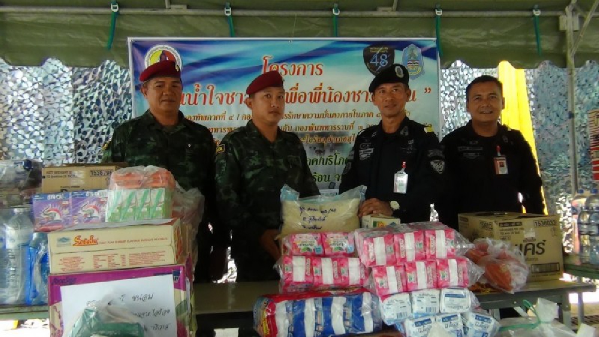 น้ำใจคนไทย!! ชาวเจาะไอร้อง ส่งสิ่งของบริจาคทั้ง อาหารเครื่องดื่ม และสิ่งของเครื่องใช้ ช่วยเหลือผู้ประสบอุทกภัยในพื้นที่อีสาน (ชมคลิป)