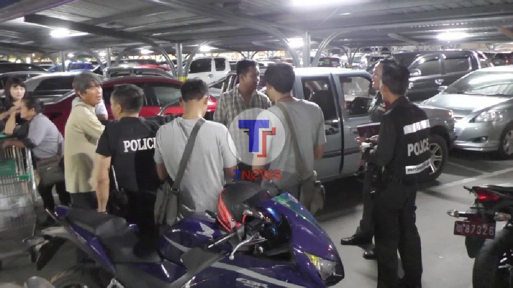 แสบถึงทรวง!! โจรแสบ งัดรถยนต์ในห้างดัง 2 คันซ้อน ลูกจ้างประจำกับเจ้าของสวน สูญทรัพย์สินรวมกว่า 3 หมื่นบาท