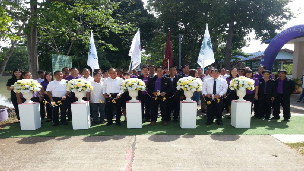 การไฟฟ้าส่วนภูมิภาคกำแพงเพชรจับมือองค์การบริหารส่วนตำบลไตรตรึงษ์ จัดโครงการ 74 ชุมชนปลอดภัยใช้ไฟ PEA ประจำปี 2560 (มีคลิป)
