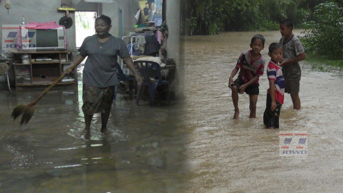 ตรังอ่วม!! ฝนตกถล่ม ทำน้ำป่าไหลหลากเดือดร้อนกว่า 100 ครัวเรือน โรงเรียน-สวนยาง-สวมปาล์มเละ ผวจ.เตือน เตรียมพร้อมอพยพตลอดเวลา (มีคลิป)
