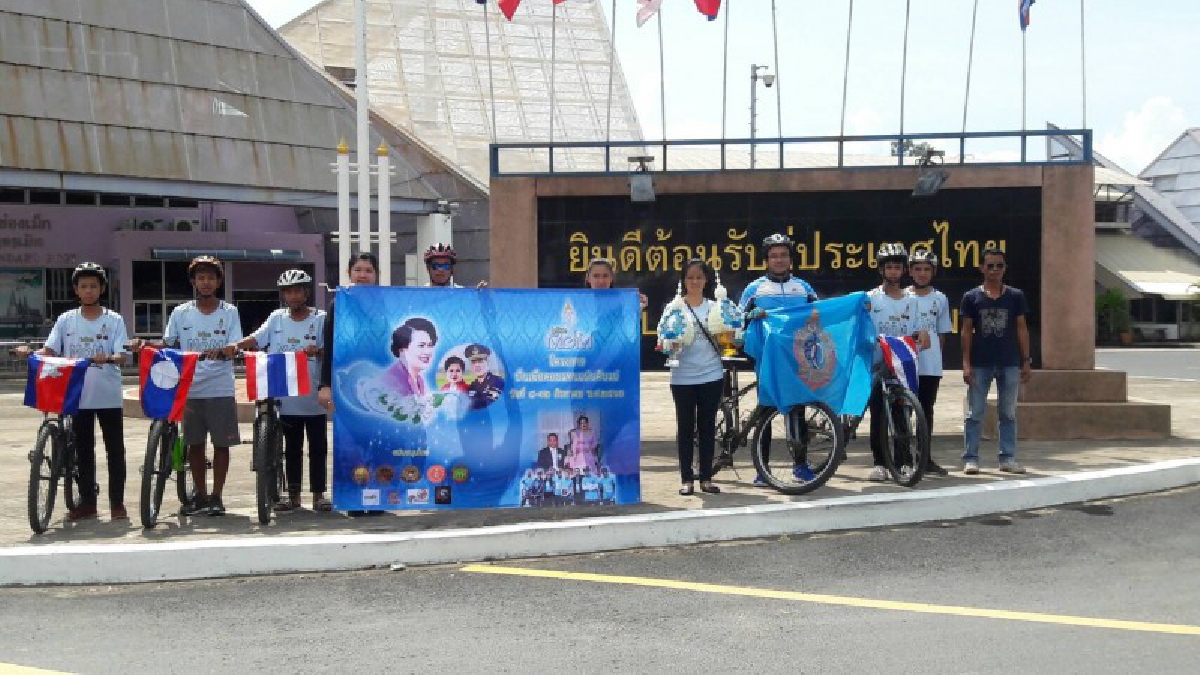 เมืองไทยให้ชีวิตใหม่ผม!!ดร.หนุ่ม ชาวกัมพูชา อดีตผู้หนีภัยสงคราม สำนึกคุณแผ่นดินไทย ปั่นจักรยาน 3 แผ่นดิน ลงนามถวายพระพรที่ จ.อุบลราชธานี