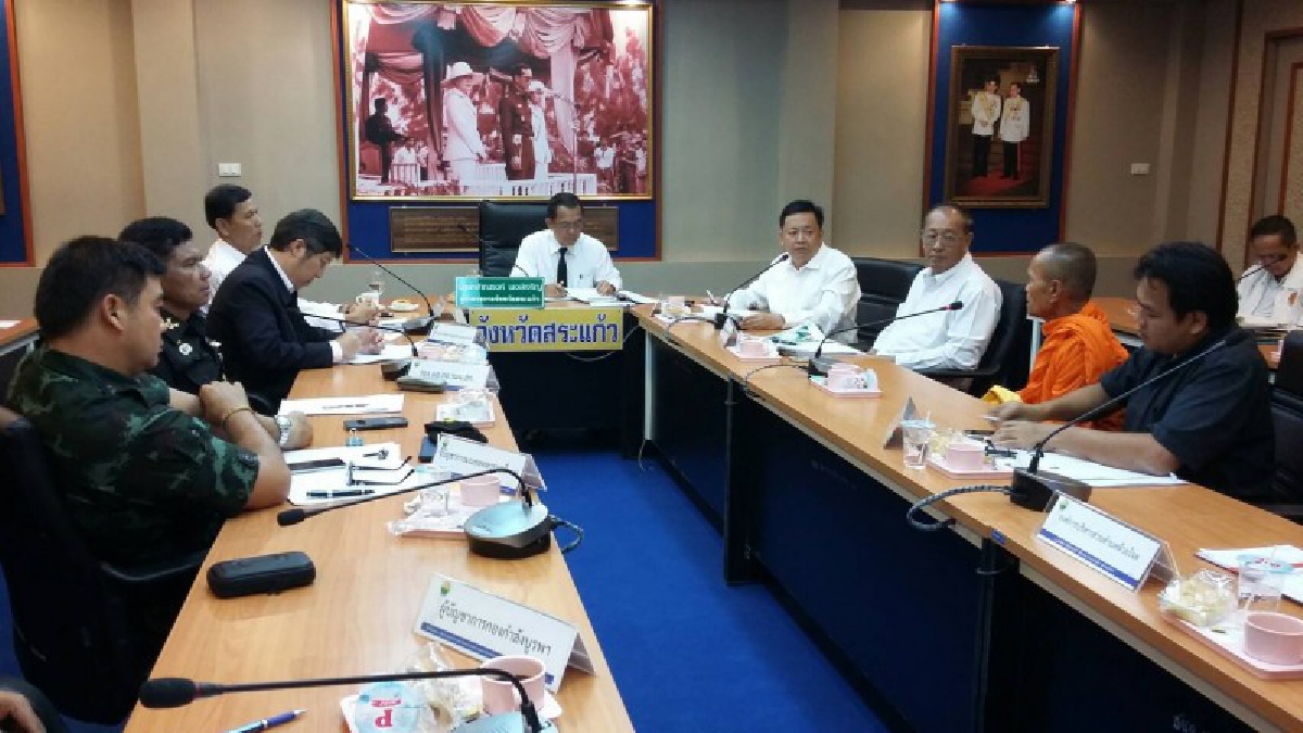 ผู้ว่าฯสระแก้วสั่งทำประชาคมใหม่ เพื่อยุติปัญหาการสร้างสระน้ำที่ดินวัด ต้องพูดคุยด้วยเหตุผลและยอมรับทั้งสองฝ่าย (ชมคลิป)