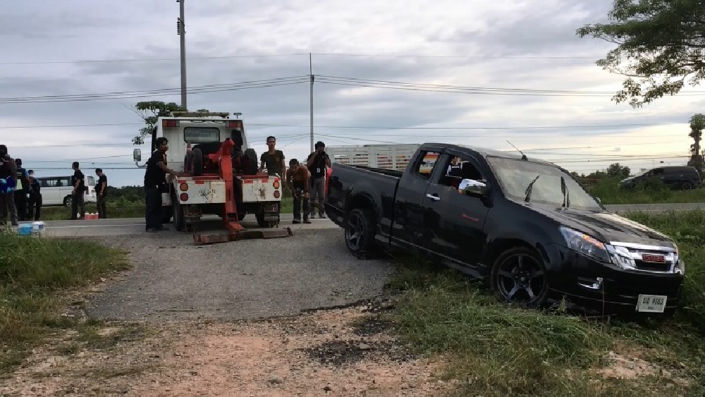 เร่งช่วยเหลือ!! ผู้ว่าฯ เร่งช่วยเหลือเยียวยา ผู้ที่เสียชีวิตและบาดเจ็บ จากเหตุคนร้ายปล้นเต้นท์รถใน อ.นาทวี รวมทั้งทรัพย์สินที่เสียหาย (คลิป)