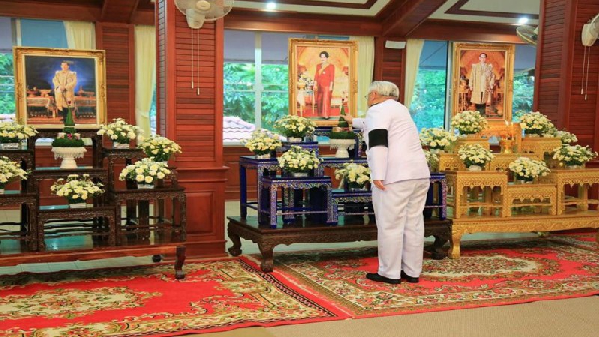 หนองคาย!! จัดพิธีมหามงคล เจริญพระพุทธมนต์ ถวายพระราชกุศล พระบาทสมเด็จพระปรมินทรมหาภูมิพลอดุลยเดช (มีคลิป)
