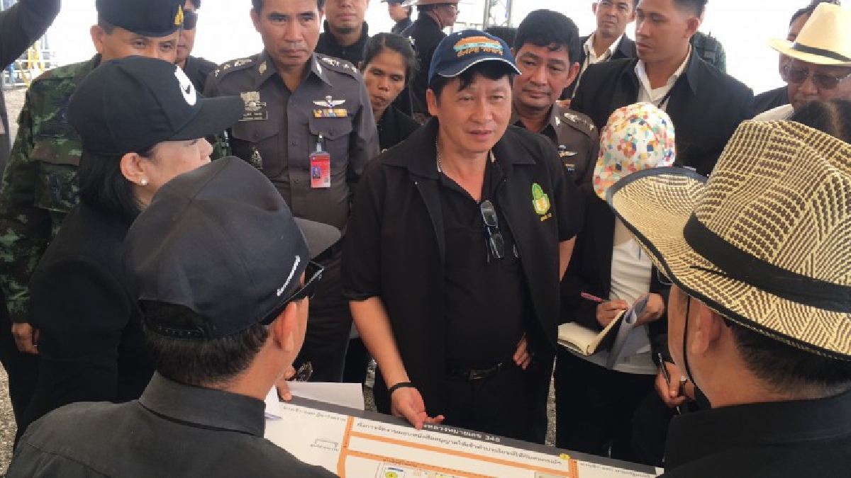 ผวจ.สระแก้ว พร้อมสำนักเลขาธิการนายกรัฐมนตรี ลงพื้นที่เตรียมต้อนรับคณะรัฐมนตรี เพื่อให้เป็นระเบียบและเรียบร้อย!! (ชมคลิป)