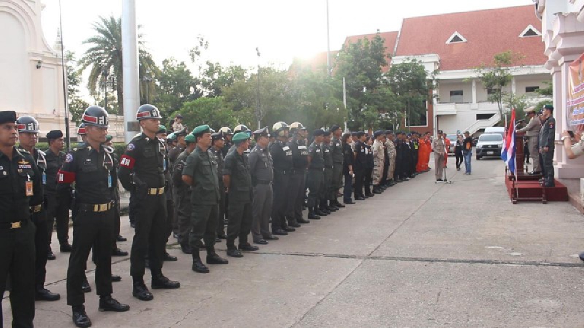 อุดรธานี สนธิกำลังปล่อยแถวจัดระเบียบสังคมและการรักษาความสงบเรียบร้อยในพื้นที่(ชมคลิป)