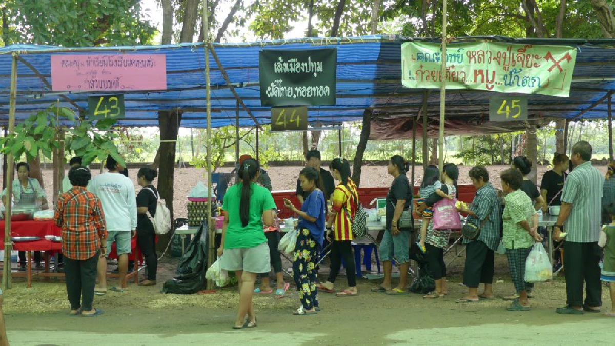 ปทุมธานี!! โรงทาน 150 ร้าน ร่วมบุญบูชาคุณ "หลวงปู่เจี๊ยะ" ครบรอบ 101 ปี เตรียมรับเสด็จสมเด็จพระสังฆราชฯ (มีคลิป)