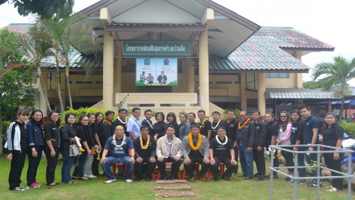 คณะศึกษาดูงานจากเทศบาลตำบลเอราวัณ ศึกษาดูงาน ที่โรงพยาบาลส่งเสริมสุขภาพ ในการบริหารจัดการกองทุนหลักประกันสุขภาพ เข้าร่วมกว่า 40 คน!?