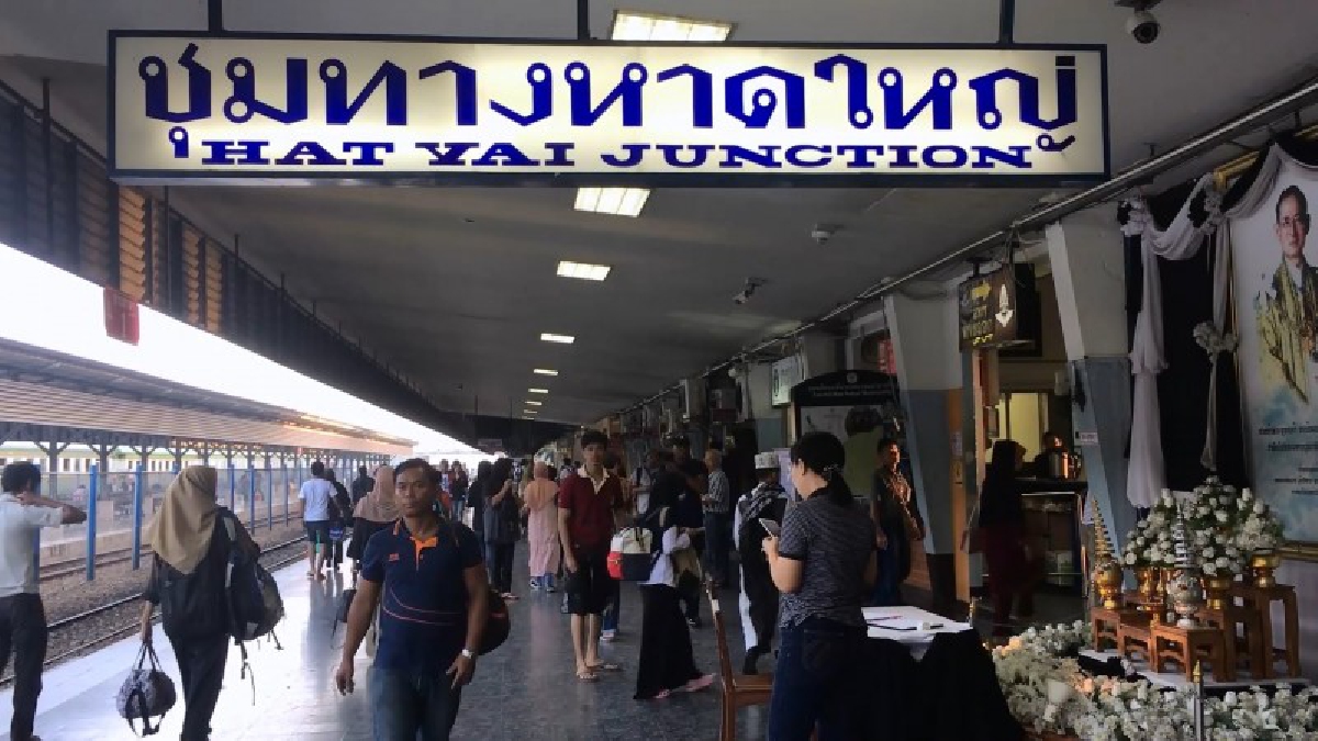 รถไฟแน่น!! ชาวไทยมุสลิม แห่เดินทางกลับภูมิลำเนา ร่วมเทศกาลฮารีรายออีฎิ้ลอัฎฮา หรือรายอฮัจยีที่บ้านเกิด (มีคลิป)