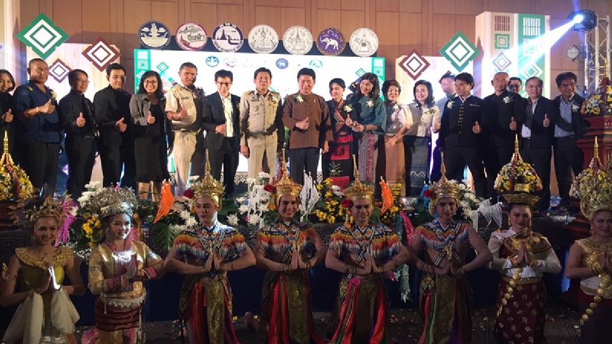 กลุ่มท่องเที่ยวภาคเหนือ  โรดโชว์นำแหล่งท่องเที่ยว และของดี ส่งเสริมการท่องเที่ยวยั่งยืน ชวนคนใต้แอ่วเหนือกันเจ๊า (มีคลิป)