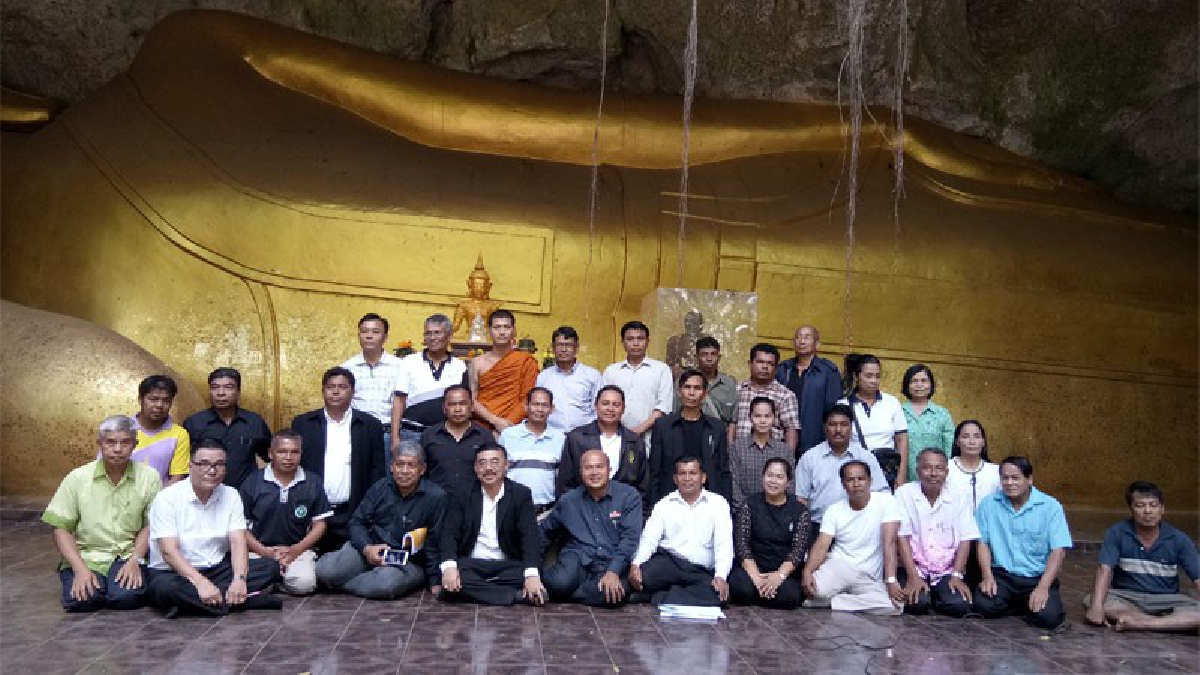 ฟื้นฟู!! ผู้นำหน่วยงานต่างๆ ร่วมกับประชาชน จัดเวที่เสวนาฟื้นฟูประเพณีวัฒนธรรมที่กำลังจะห่างหายให้กลับมา ตามบรรพบุรุษที่เคยทำมา (มีคลิป)
