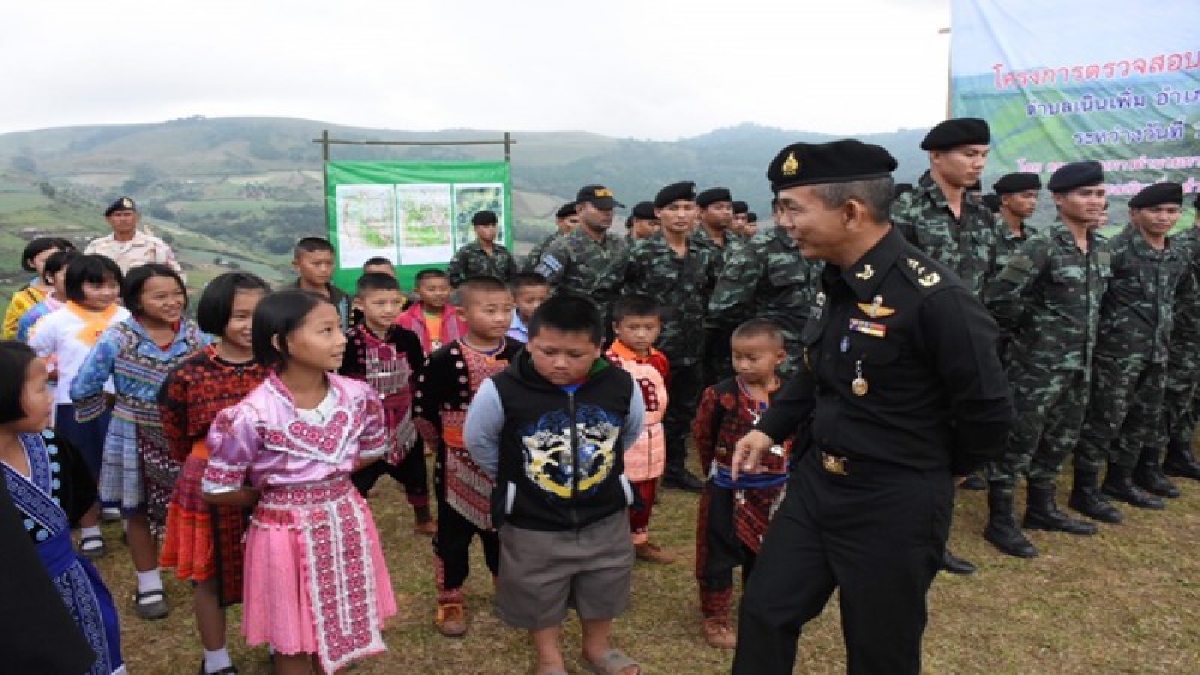 ทำให้ชัดหวั่นซ้ำรอยภูทับเบิก!! กองทัพภาค 3 เร่งปักหมุดแนวเขตพื้นที่บ้านร่องกล้าพิษณุโลก (มีคลิป)