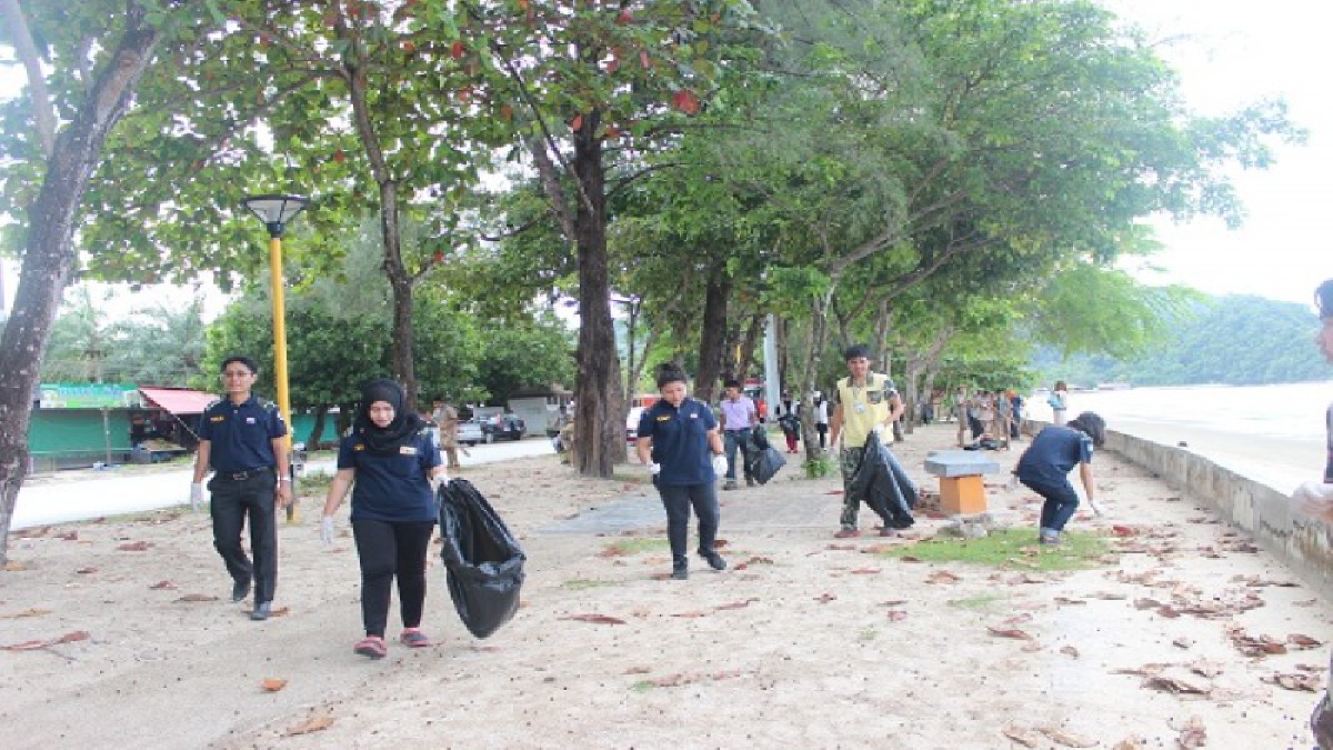กระบี่!! ผู้เกี่ยวข้องทุกภาคส่วน ร่วมทำกิจกรรม Big Cleaning Day แหล่องท่องเที่ยว ร่วมทำดี เมืองสวย น้ำใส (มีคลิป)