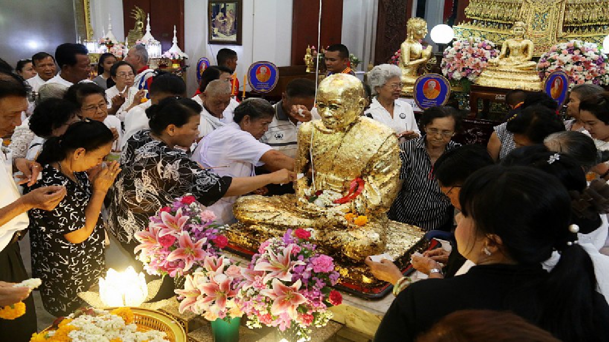วัดสัตหีบเปิดงาน 71 ปีวันคล้ายวันมรณภาพ หลวงพ่ออี๋ 7วัน 7คืน เผย..ประวัติสุดทึ่ง แสดงอภินิหาริย์สมัยสงครามโลกครั้งที่ 2 (มีคลิป)