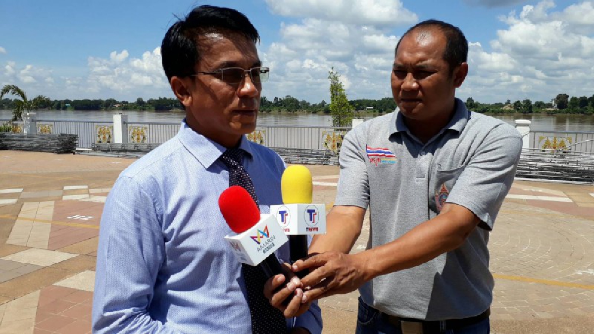 พร้อมรับเต็มที่!! นายกเทศมนตรีตำบลโพนพิสัย พร้อมรับคลื่นมหาชน ชมและพิสูจน์ความมหัศจรรย์ของแม่น้ำโขง ออกพรรษา “15 ค่ำ เดือน 11”