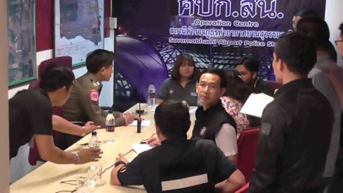 นาทีระทึก ...!!กัปตันรีบนำเครื่องลงจอดท่าอากาศยานสุวรรณภูมิ หลัง มีขู่วางระเบิดเครื่องบินเจ็ทแอร์เวย์ส