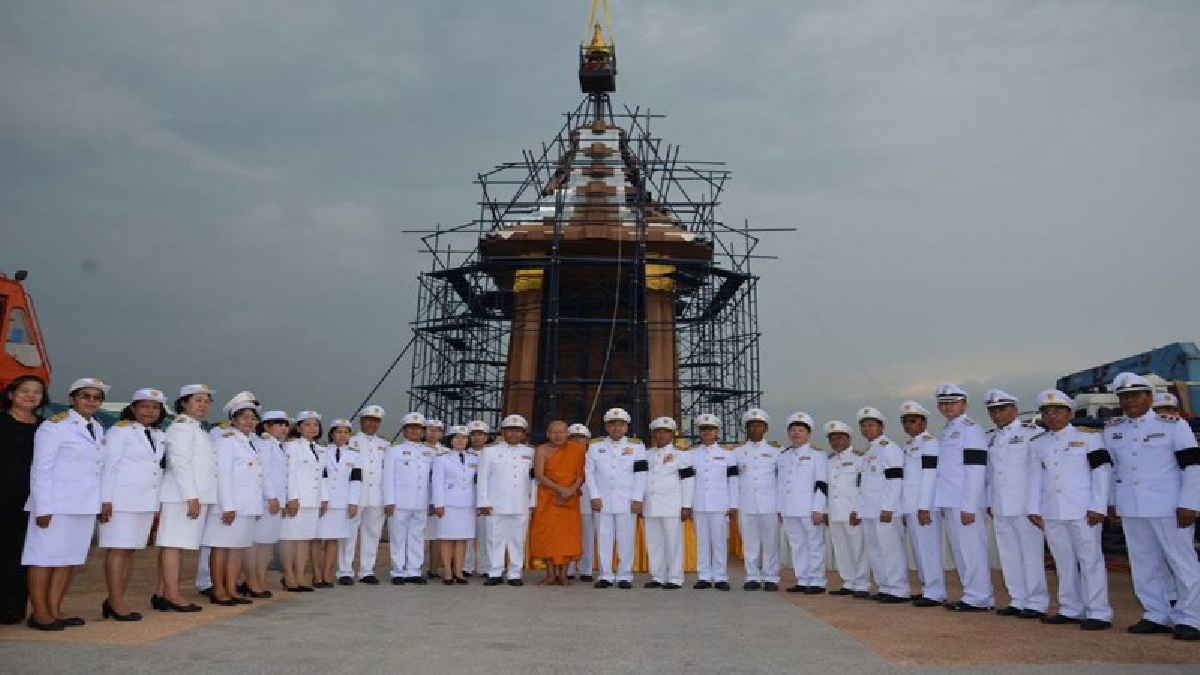 จังหวัดสิงห์บุรีจัดพิธีบวงสรวงนพปฎลสุวรรณฉัตร (ฉัตรทอง 9 ชั้น) เพื่อความเป็นสิริมงคล (มีคลิป)