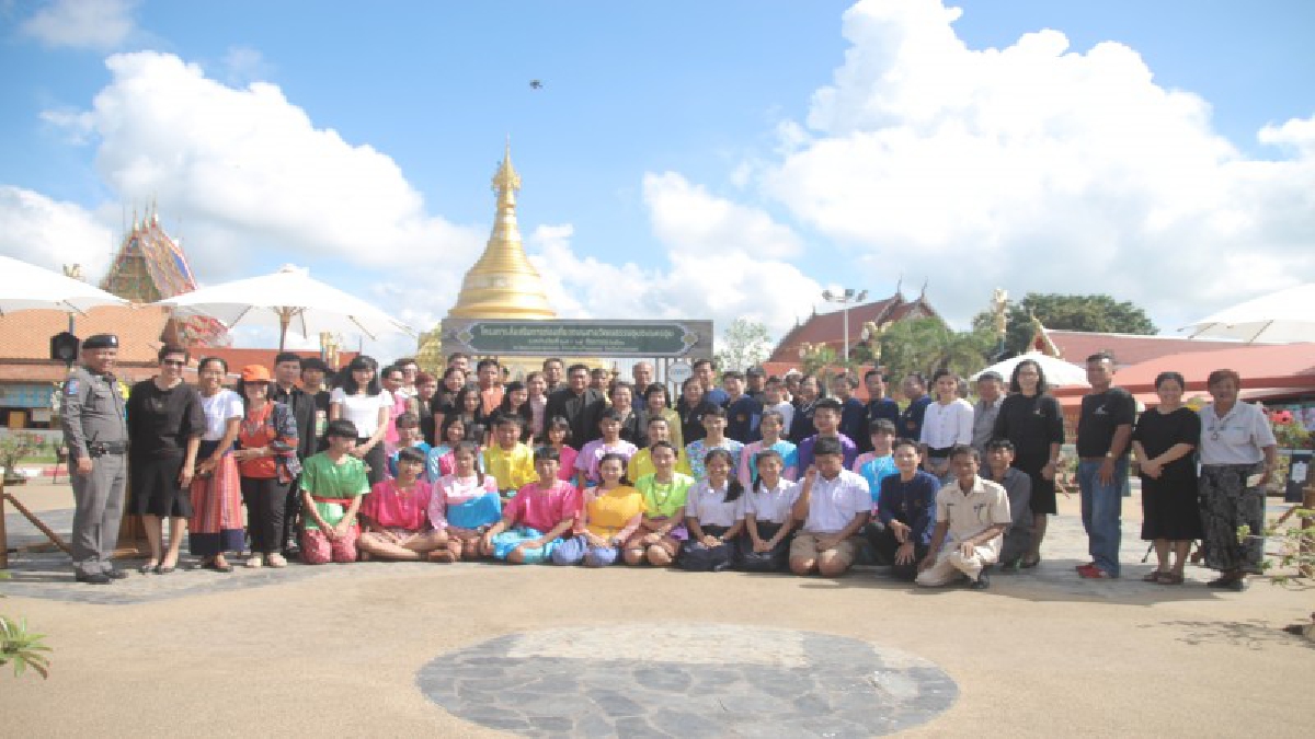 วัฒนธรรมไม่เคยจางหาย!? ชาวตำบลนครชุม เชิญชวนนักท่องเที่ยว ให้มาเที่ยวถนนสายวัฒนธรรมชุมชนนครชุม บอกเลยถ้ามาแล้วจะติดใจ!?