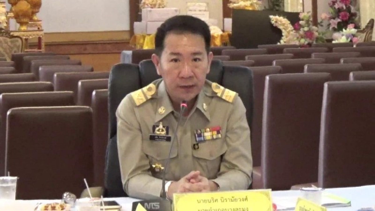 อำเภอบางละมุง ประชุมคณะกรรมการอำนวยการเตรียมความพร้อมจัดพิธีถวายพระเพลิงพระบรมศพฯ ในวันที่ 26 ต.ค.นี้ (มีคลิป)