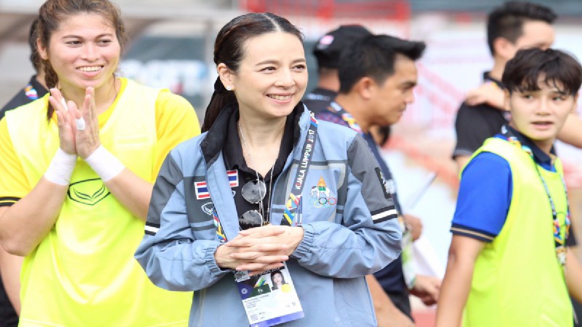 ผลงานการันตี ไม่โดนปลด ‘มาดามแป้ง’ นั่งเก้าอี้คุมแข้งสาว