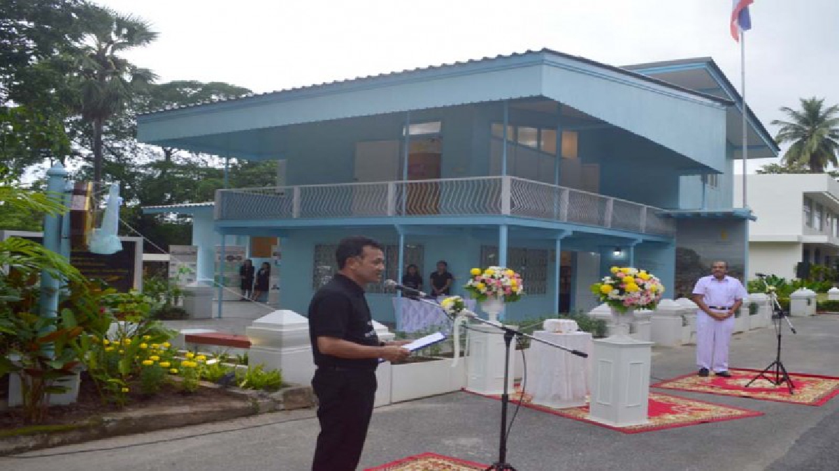 พระตำหนักเลียบเมือง!!ผู้ว่าฯเชิญ&ldquo;จิมมี่ ชวาลา&rdquo;ตัวแทนภาคประชาสังคมเปิดพระตำหนักเลียบเมืองน้อมรำลึก 58ปีรัชการที่9เสด็จ ฯเยี่ยมพสกนิกรเมืองนคร