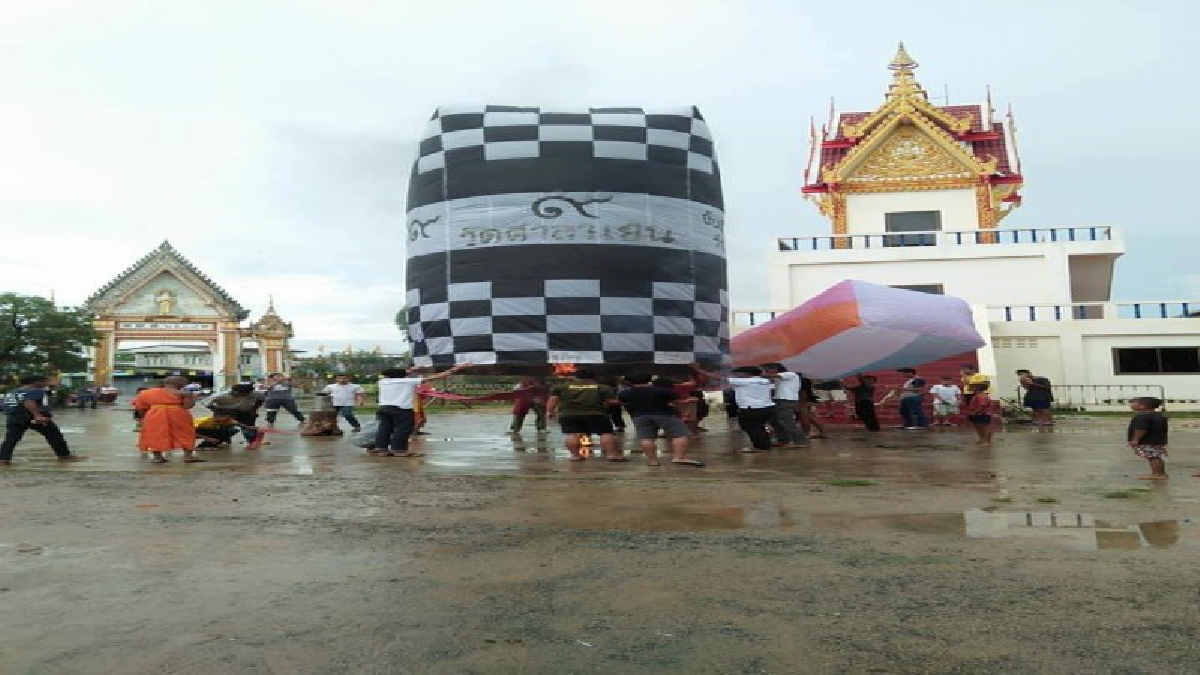 #ไม่บาป ..? หลวงพี่โร่แจง หลังโดนจวก..ปล่อยโคมยักษ์ &ldquo;ฉันเกิดในรัชกาลที่ 9&rdquo; ยันปลอดภัย ไม่สร้างบาปให้ตัวเอง (ดูคลิป)