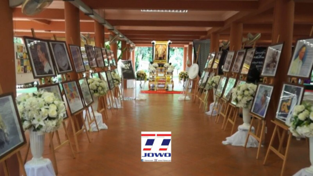 สมุทรสงคราม..จัดนิทรรศการพระบรมสาทิสลักษณ์พระบาทสมเด็จพระปรมินทรมหาภูมิพลอดุลยเดช ในอุทยานรัชกาลที่ 2 อัมพวา ถึง 27 ต.ค.นี้เท่านั้น (ดูคลิป)