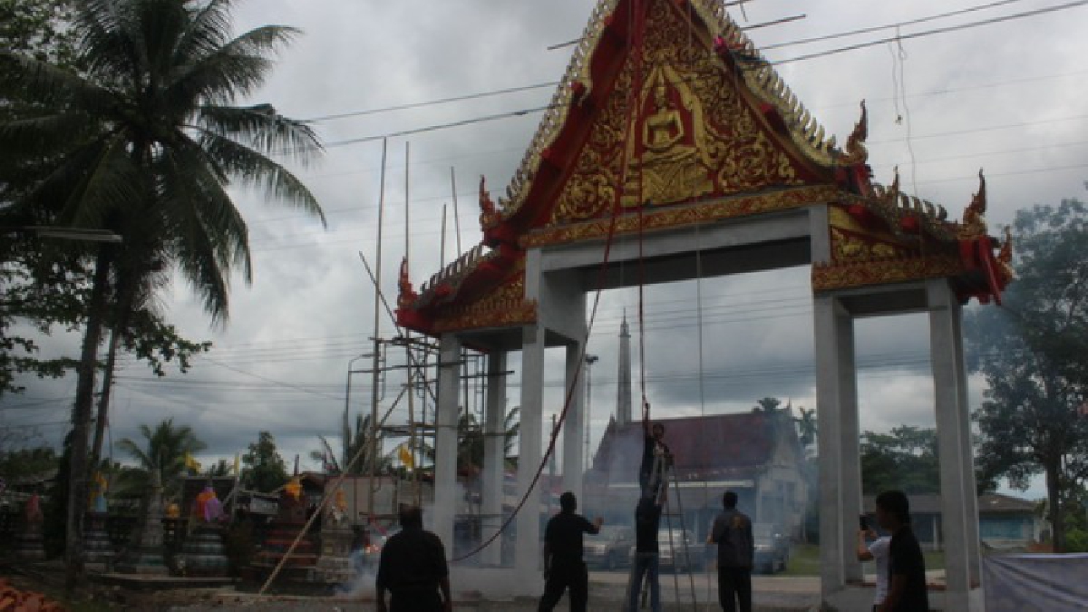 ชาวอำเภอปากพนังเมืองคอน . .ซาบซึ้งพระมหากรุณาธิคุณ อันล้นพ้นของในหลวงรัชกาลที่ ๙ ที่ทรงมีต่อพสกนิกรอำเภอปากพนัง