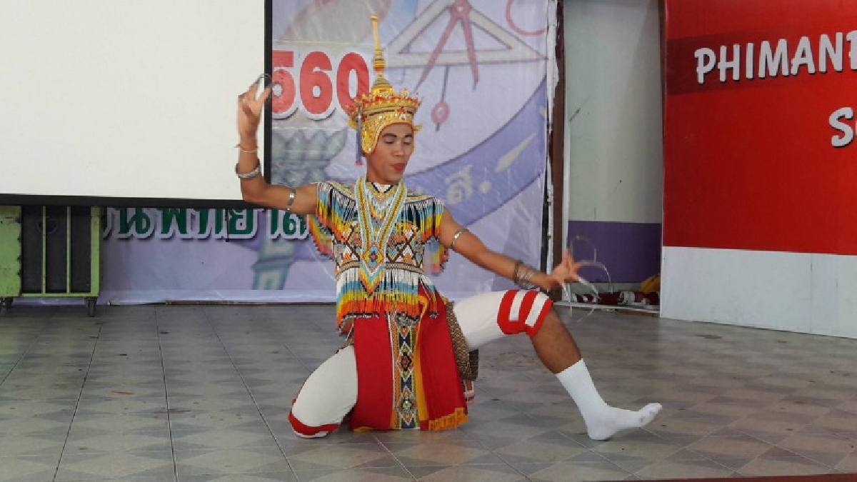 สุดซาบซึ้ง..ลูกของพระราชา!! รำมโนราห์ไว้อาลัย เยาวชนสตูลซ้อมรำมโนราห์ หยิบคำอาลัยถวายพ่อหลวงรัชกาลที่ 9
