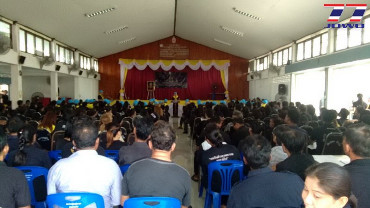 นายอำเภอบ้านสร้างซักซ้อมแนวทางปฏิบัติงาน จิตอาสาเฉพาะกิจ งานพระราชพิธีถวายพระเพลิงพระบรมศพ (คลิป)